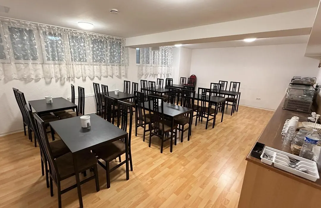 Budget Hotel Ludwigshafen-1